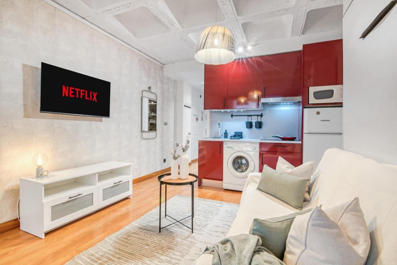 Cozy Penthouse, 20 Min To Downtown, Alcala Norte มาดริด ภายนอก รูปภาพ