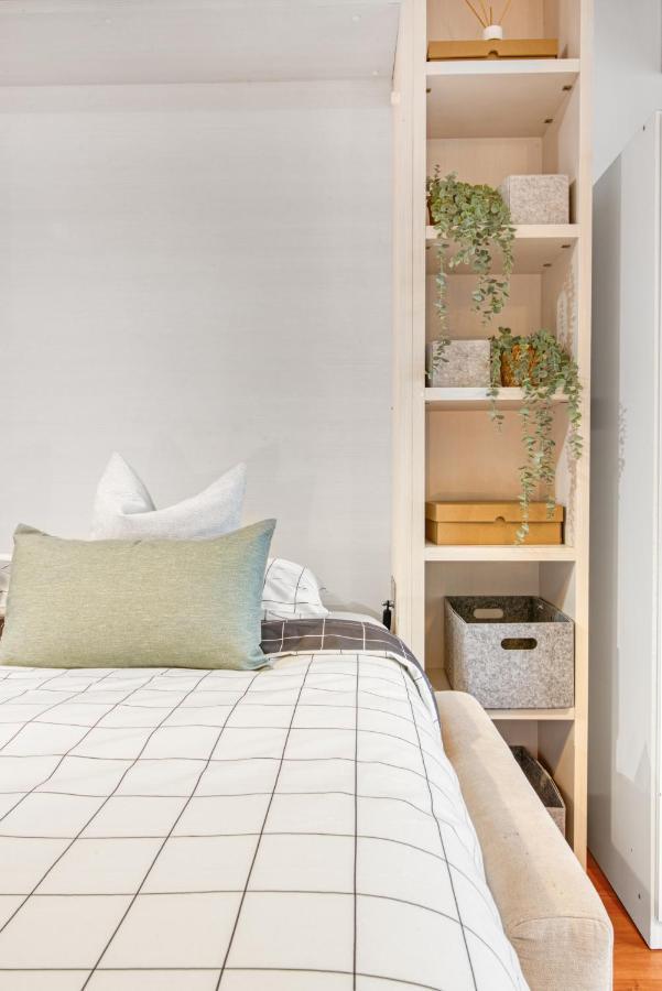 Cozy Penthouse, 20 Min To Downtown, Alcala Norte มาดริด ภายนอก รูปภาพ